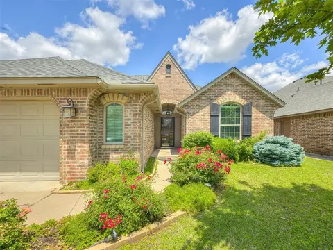 409 SW 171st St, Oklahoma City, OK 73170