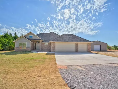 1981 Derby Ln, Blanchard, OK 73010