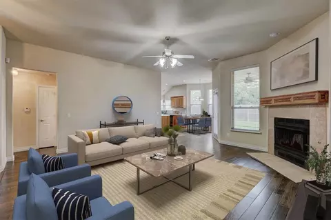 2420 Chadsford Ln, Yukon, OK 73099
