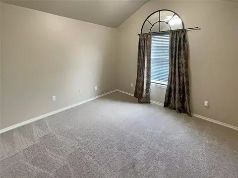 800 Shadowhill St, Norman, OK 73071 photo 10