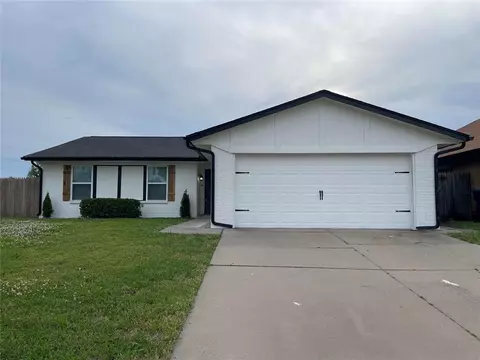 13325 Turtle Creek Dr, Moore, OK 73170