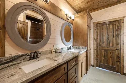 19 Bass Loop, Broken Bow, OK 74728 photo 15