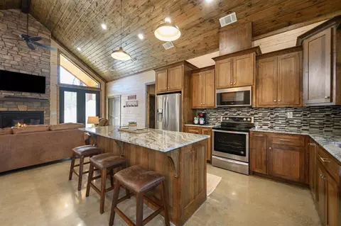 19 Bass Loop, Broken Bow, OK 74728 photo 11