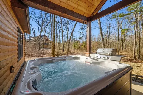 19 Bass Loop, Broken Bow, OK 74728 photo 24