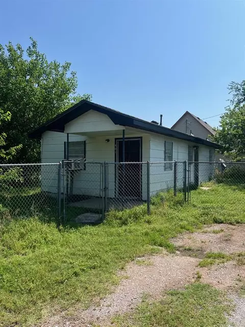 401 S Kickapoo St, Shawnee, OK 74801 photo 16
