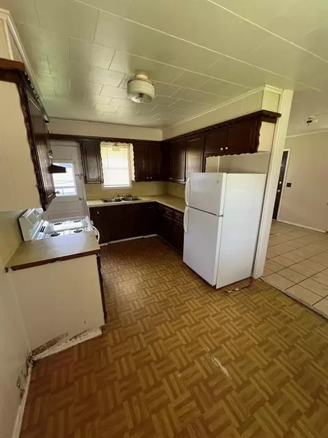 401 S Kickapoo St, Shawnee, OK 74801 photo 21