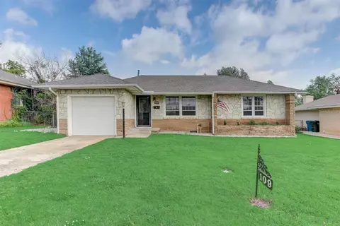 109 E Coe Dr, Midwest City, OK 73110