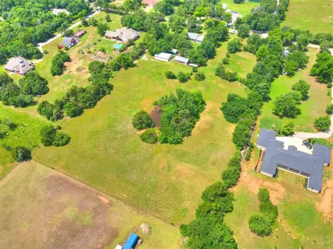 8920 Hassett Rd, Oklahoma City, OK 73131