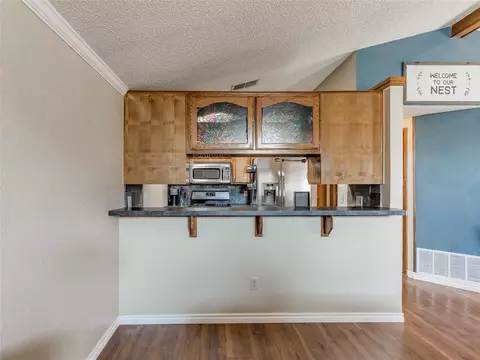 2130 Lakecrest Dr, Moore, OK 73170 photo 11