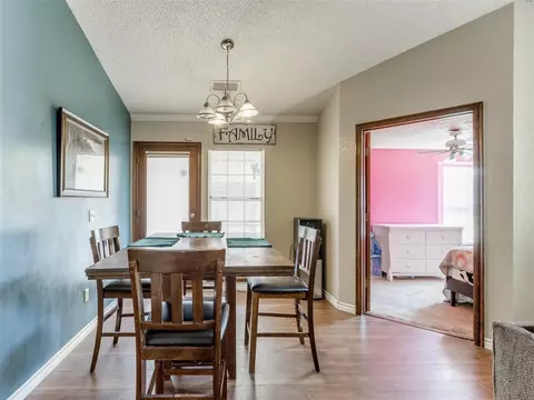 2130 Lakecrest Dr, Moore, OK 73170 photo 10