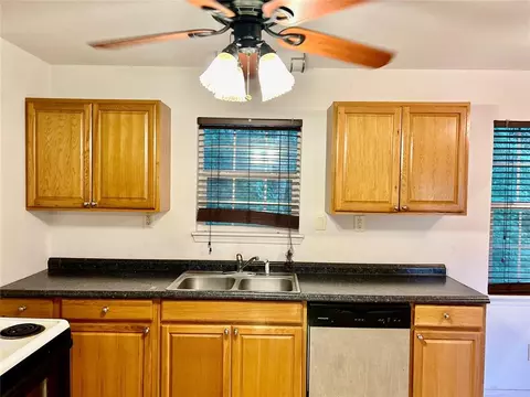 349825 E 1010 Rd, Sparks, OK 74869 photo 7