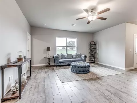 15968 Trail Head Rd, Mcloud, OK 74851 photo 2