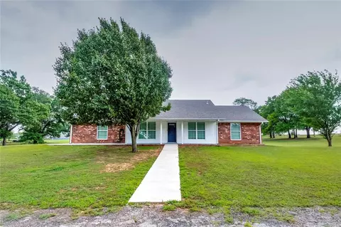 16905 Kings Rd, Shawnee, OK 74801