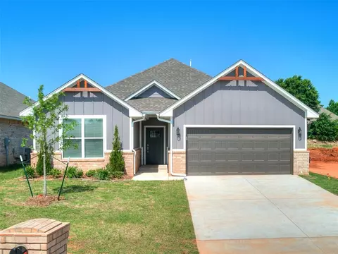 16205 Whistle Creek Blvd, Edmond, OK 73013