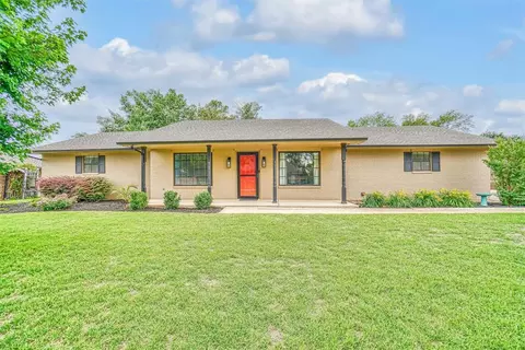 1406 Walter Way, Elk City, OK 73644