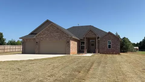 5500 Yancy Dr, Edmond, OK 73025
