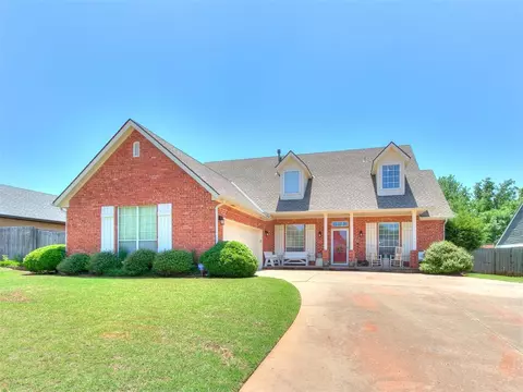 2716 Jeannes Trl, Edmond, OK 73012