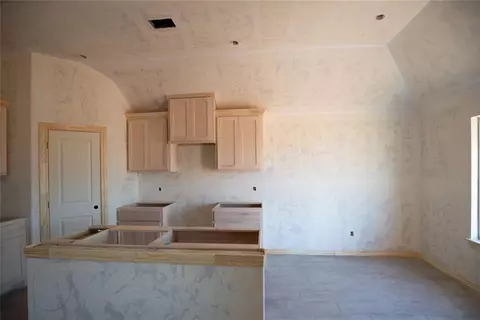 3013 Crossover Ct, Moore, OK 73160 photo 4