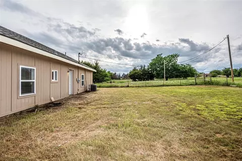 310 E Fortune St, Coyle, OK 73027 photo 21
