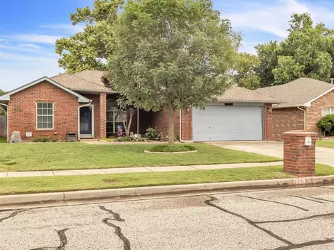 1609 Sumac Dr, Norman, OK 73071 photo 1