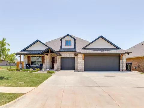 1512 NE 33rd Ter, Moore, OK 73160