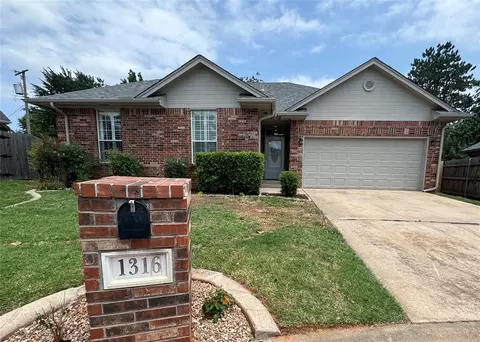 1316 Every Ct, Edmond, OK 73034