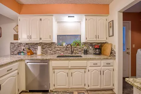530 Sunset Dr, Watonga, OK 73772 photo 6
