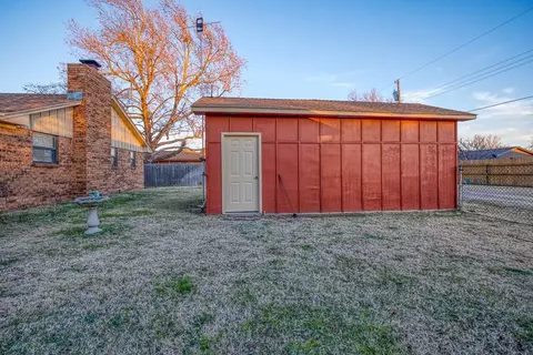 530 Sunset Dr, Watonga, OK 73772 photo 21