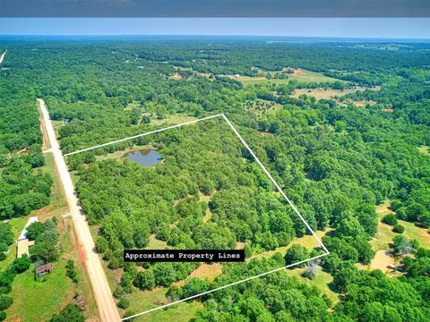 30505 Hamilton Rd, Macomb, OK 74852
