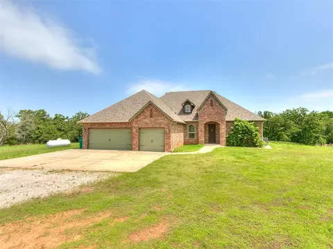 329678 E 1000 Rd, Harrah, OK 73045