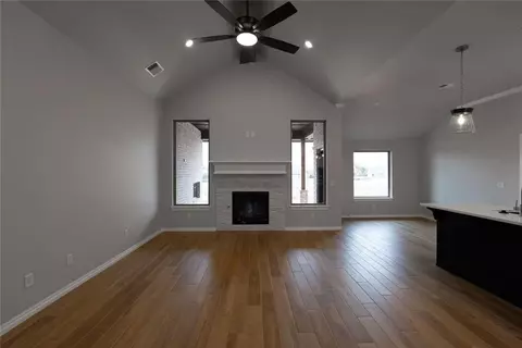 3233 Poppey Ln, Edmond, OK 73012