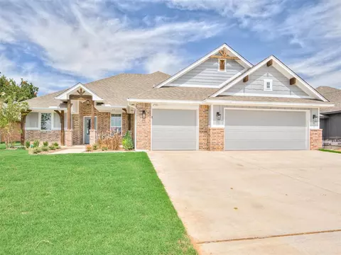 2501 Birmingham Dr, Norman, OK 73069