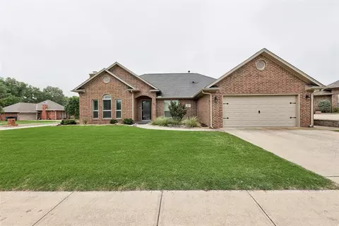11821 Kingsridge Ter, Oklahoma City, OK 73170