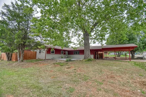 537 Beebe St, Jones, OK 73049