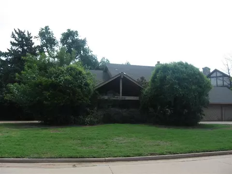 12404 Kingsbrook Rd, Oklahoma City, OK 73142