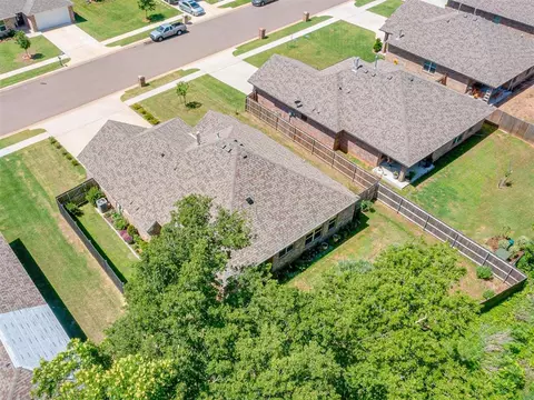 907 River Run Dr, Noble, OK 73068 photo 48