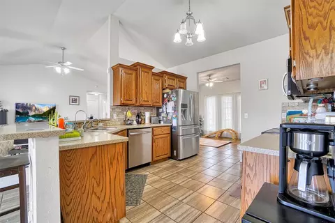 3028 White Tail Dr, Altus, OK 73521 photo 12