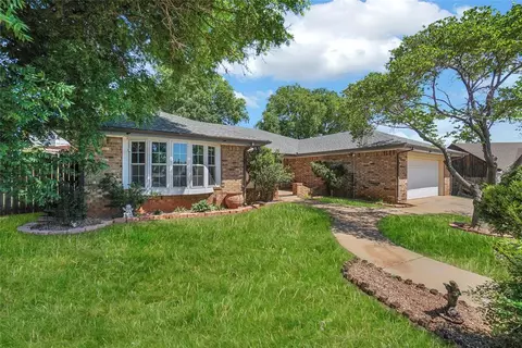 6 Easy St, Clinton, OK 73601 photo 2