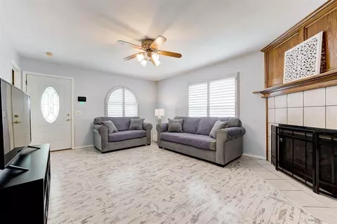 920 N Windermere Dr, Moore, OK 73160 photo 6