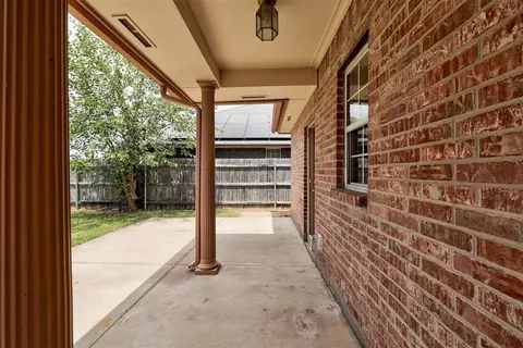 920 N Windermere Dr, Moore, OK 73160 photo 39