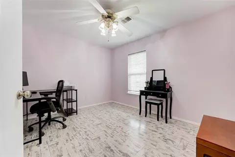 920 N Windermere Dr, Moore, OK 73160 photo 35
