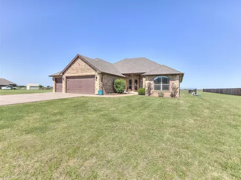 7381 Legacy Pointe Cir, El Reno, OK 73036