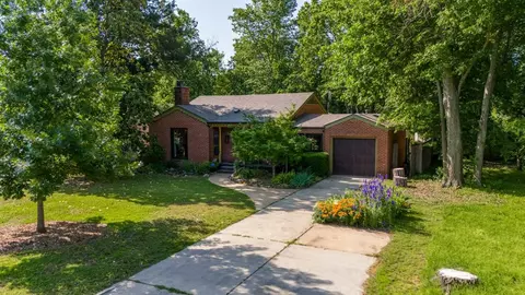 926 W Eufaula Sts, Norman, OK 73069 photo 2