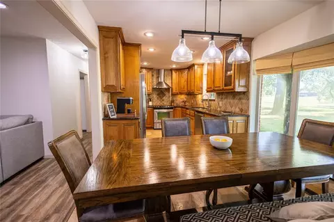 1008 Pine Ridge Rd, Tuttle, OK 73089 photo 6