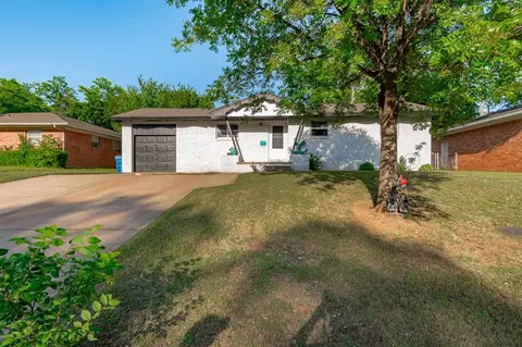 229 S Dryden St, Stillwater, OK 74074