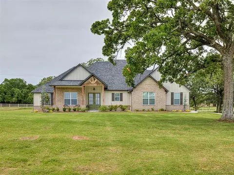 44217 White Tail Rd, Shawnee, OK 74804