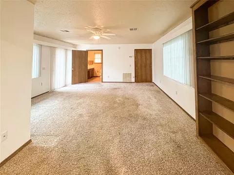 827 Crestview Dr, Cushing, OK 74023 photo 21