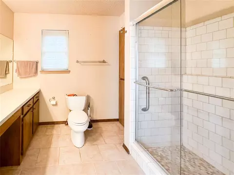 827 Crestview Dr, Cushing, OK 74023 photo 25