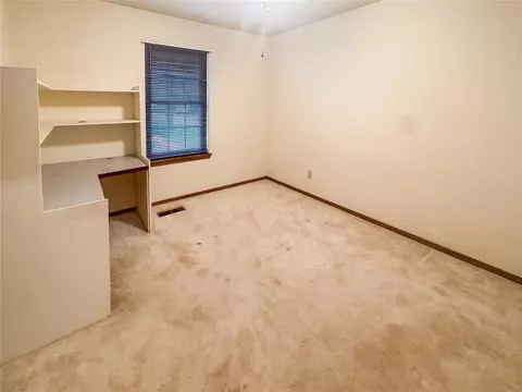 827 Crestview Dr, Cushing, OK 74023 photo 32