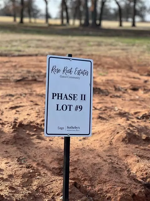 4412 Redbud Cir, Oklahoma City, OK 73111